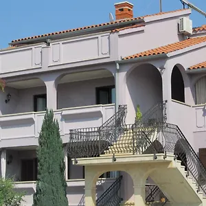  Apartment Purple House